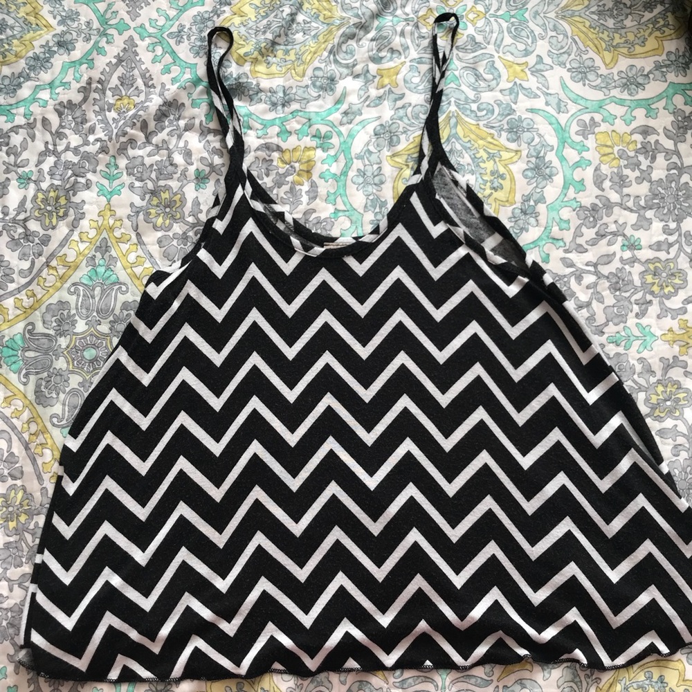 Thin straps loose shirt